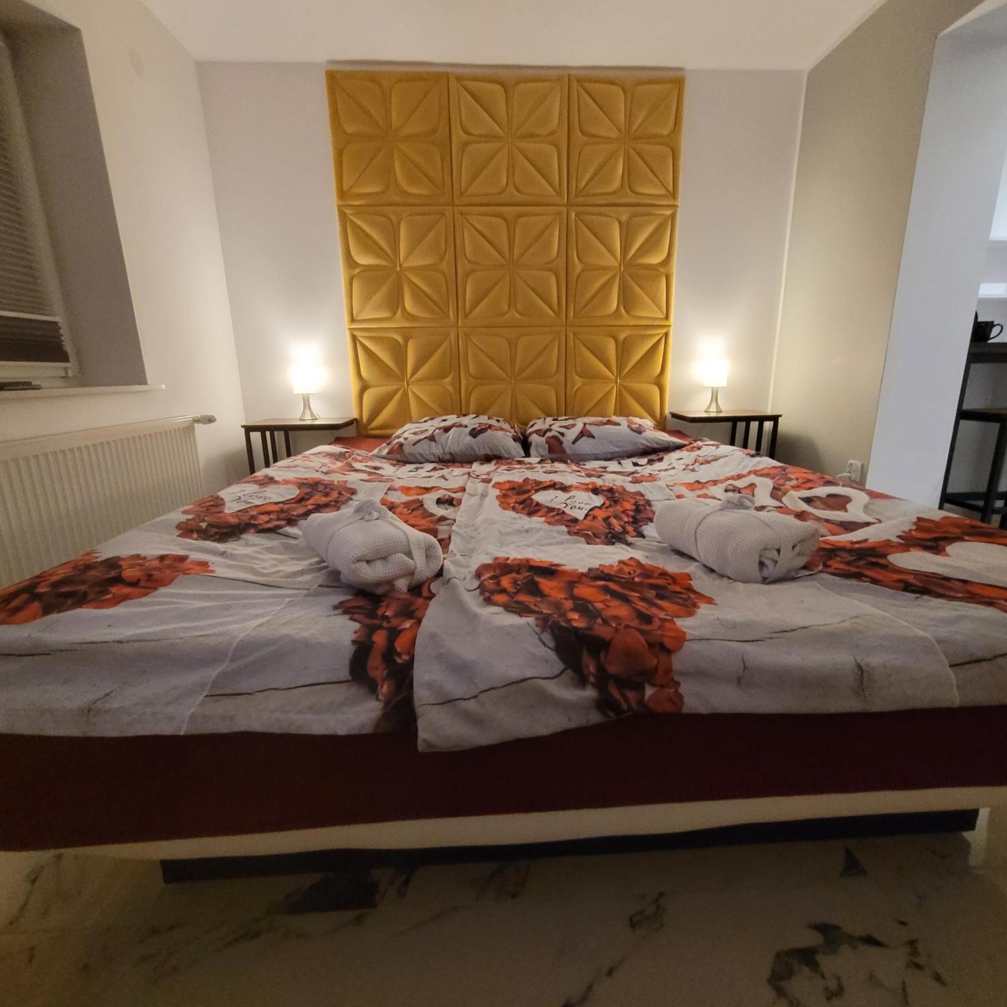 Апартаменти Apartament Domek Grill Bukowina Bialka Jaucuzzi W Pokoju Na Wylacznosc Жеписька Номер фото